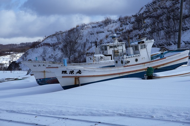 4 Tips for Preparing Your Boat for Winter marine electric systems