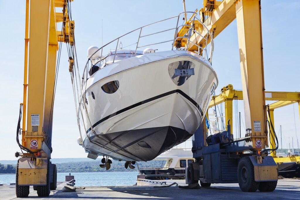 Tips for Preparing Your Boat for Fall marine electric systems